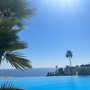 Superbe Vue Av. Piscine Et Tennis Cannes