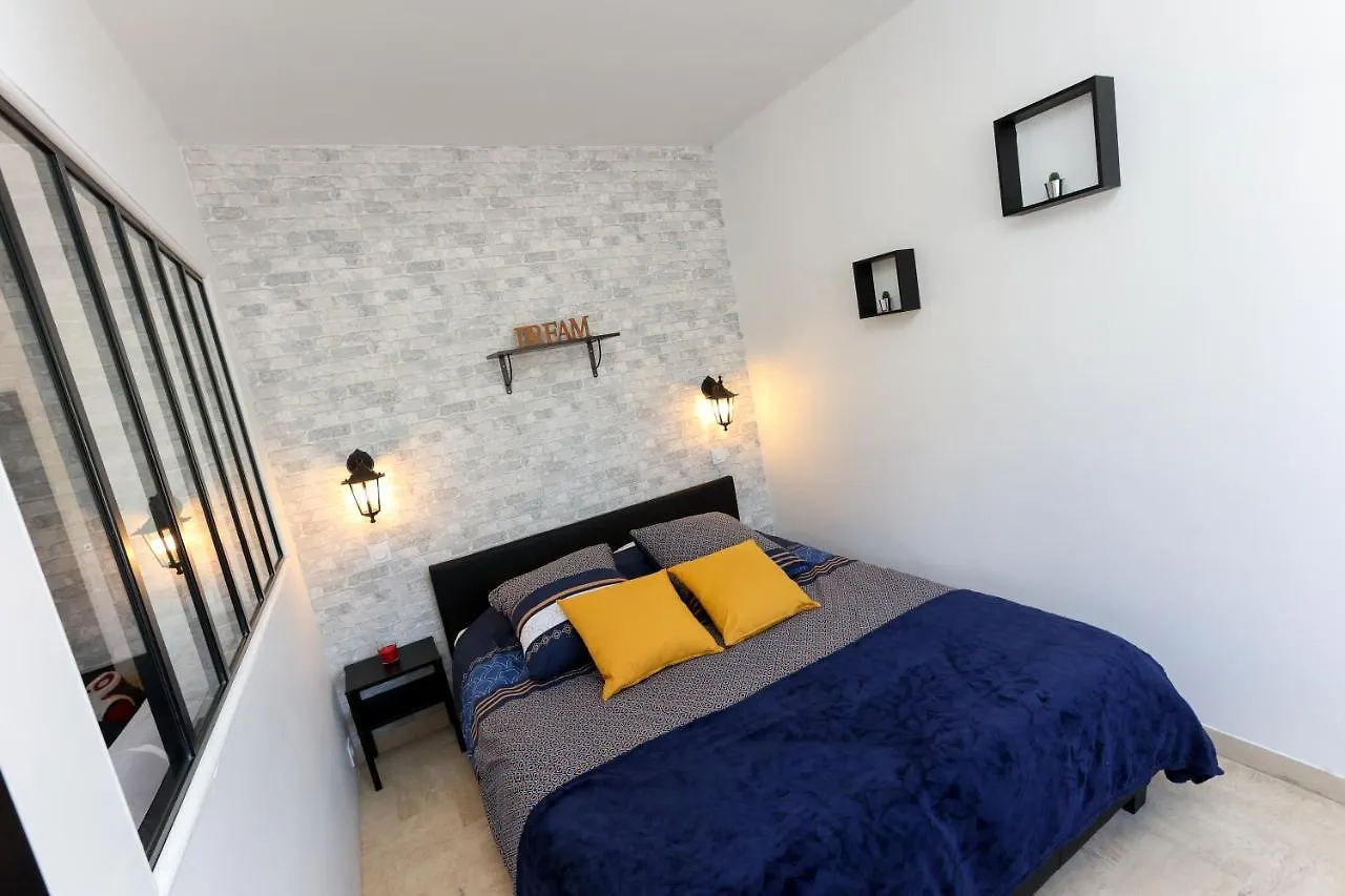 Apartment Ferienwohnung Palm Beach Pointe Croisette Modern Appart Parking Cannes Frankreich